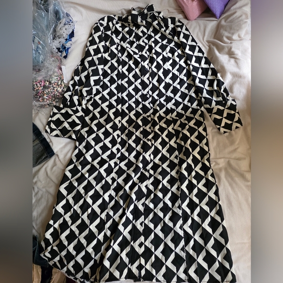 H&M Tie-belt shirt dress black & white Patternwd sz L bnwt - Picture 14 of 16